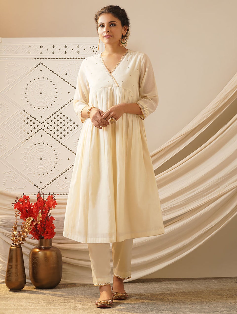 Women Ivory Cotton Silk Embroidered V Neck A Line Kurta With Pant - XS