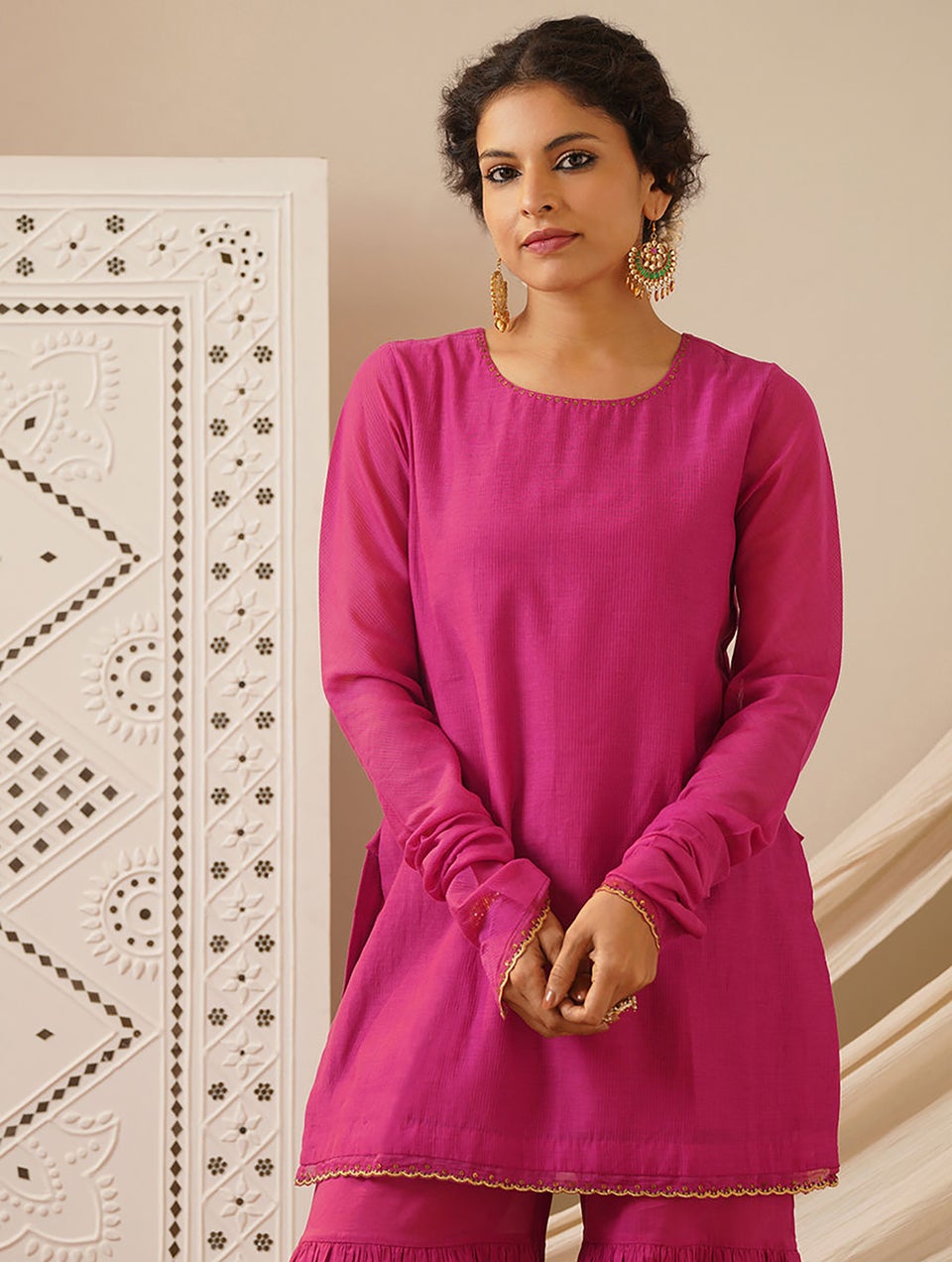 Women Pink Cotton Silk Embroidered Round Neck Straight Kurta With Pant - S