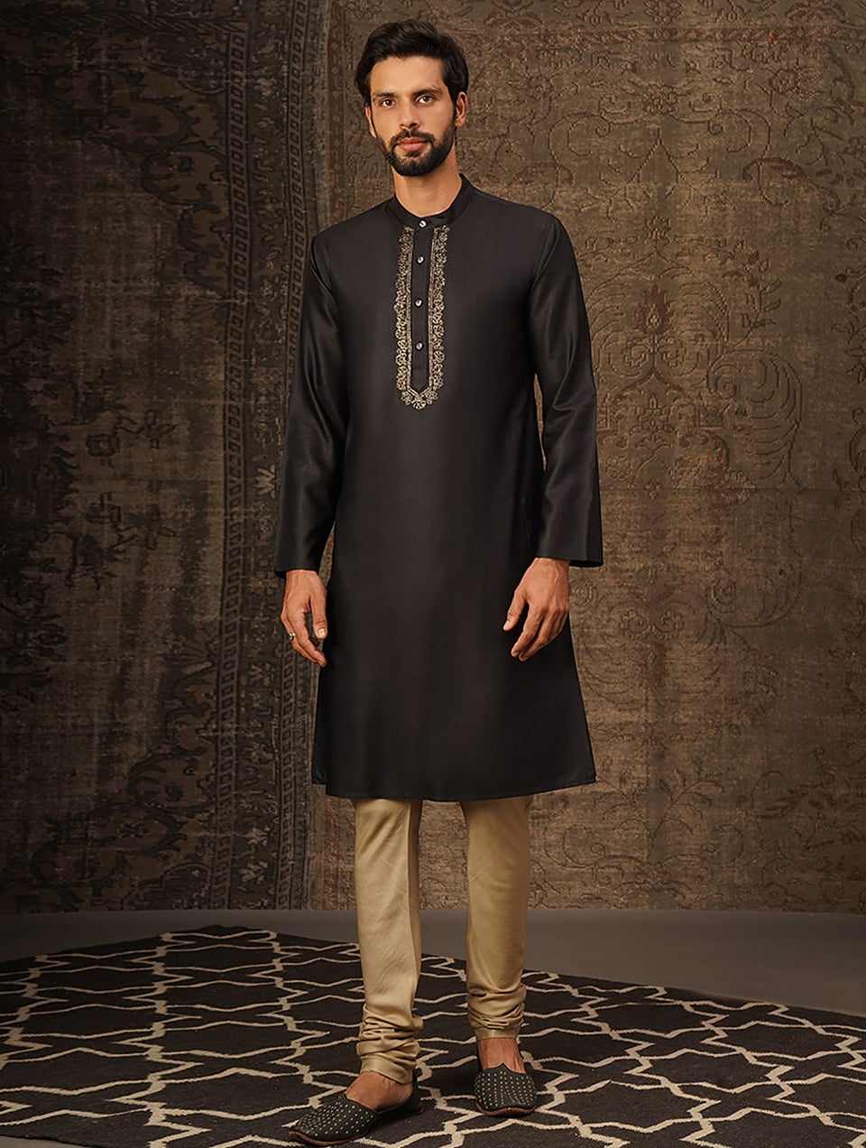 Men Black Viscose Embroidered Mandarin Collar Regular Fit Kurta - 44