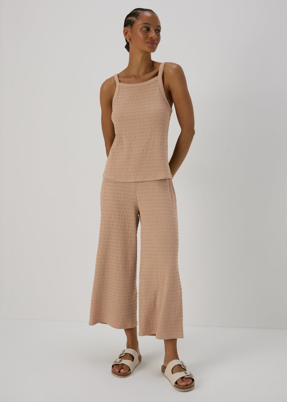 Papaya Petite Beige Neutral Textured Crop Trousers Matalan