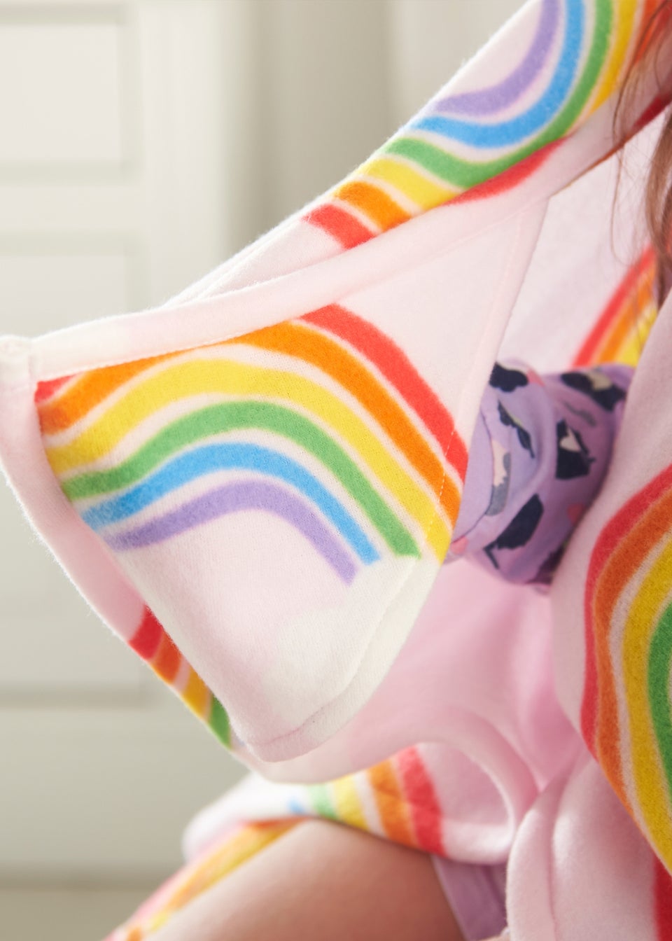 Catherine Lansfield Rainbow Hearts Cosy Fleece Hooded Blanket