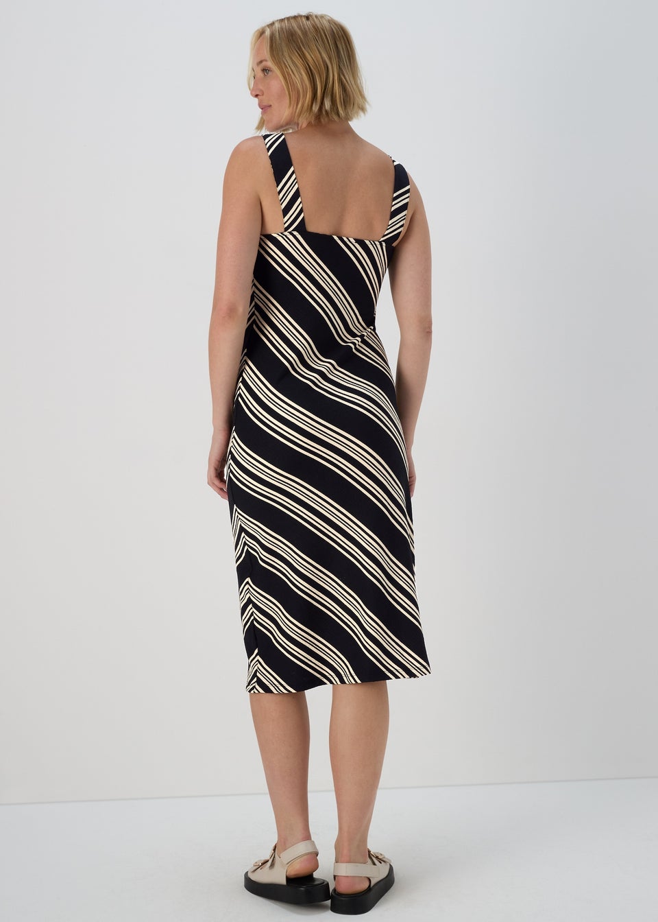 Black Mono Diagonal Stripe Crinkle Midi Dress Matalan