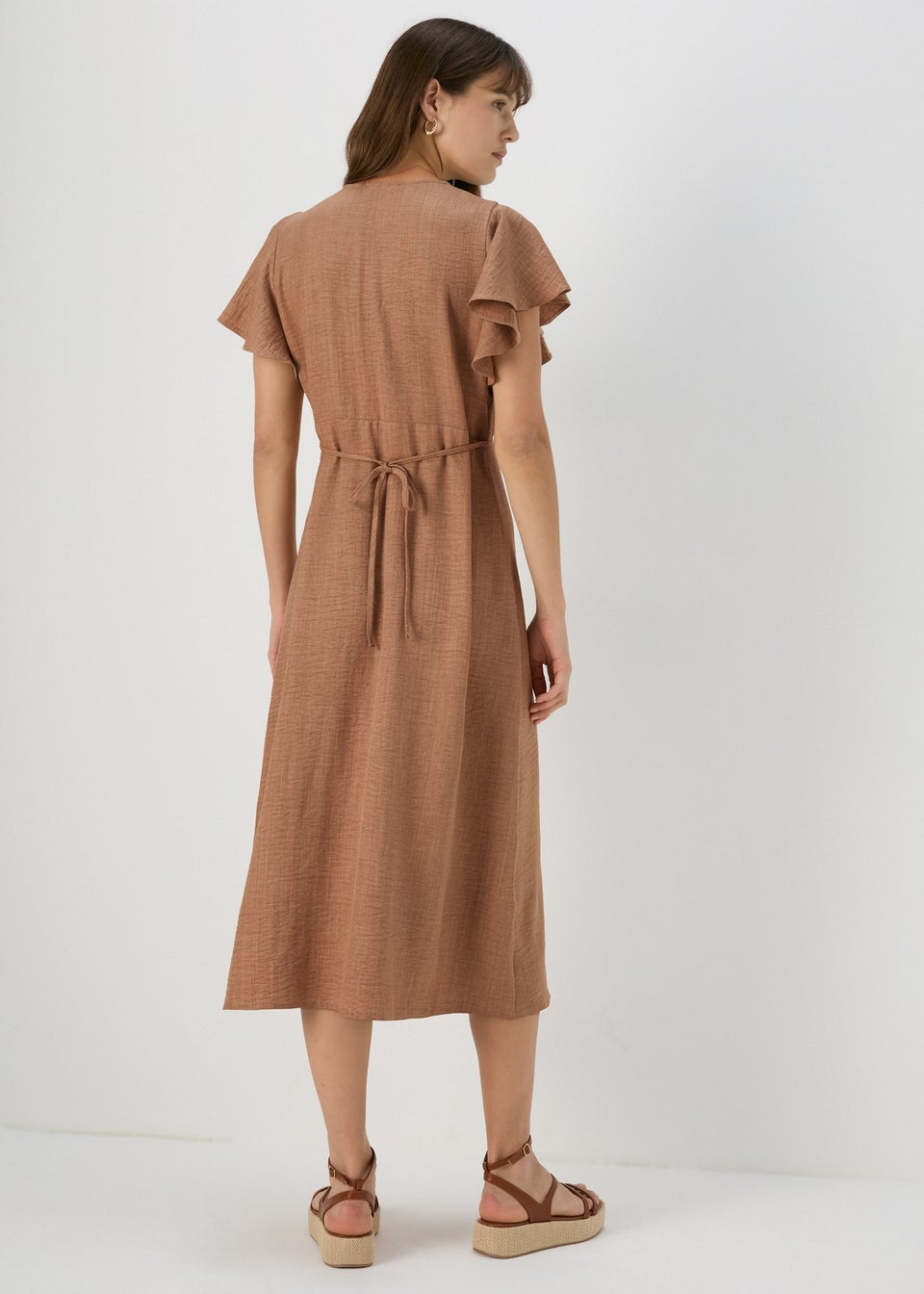 Et Vous Beige Airflow Angel Sleeve Midi Dress
