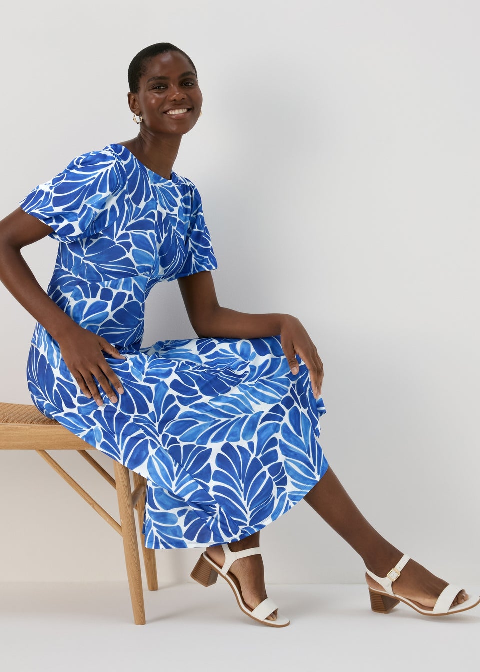 Blue & White Leaf Print Puff Sleeves Midi  Dress
