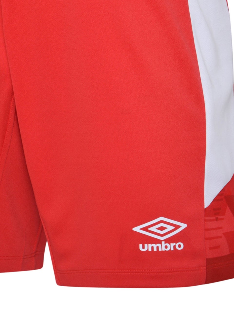 Umbro Red Vier Shorts
