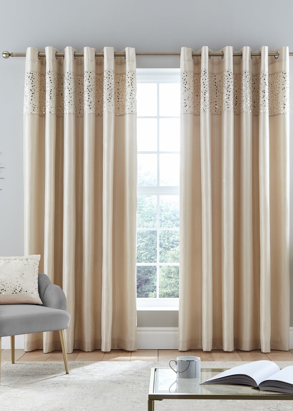 Catherine Lansfield Glitzy Sequin Lined Eyelet Curtains
