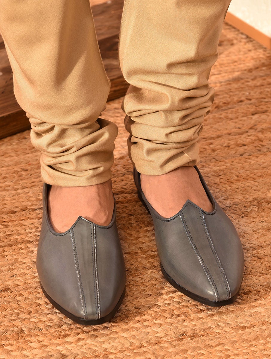 Men Grey Handcrafted Genuine Leather Juttis for Men - 7