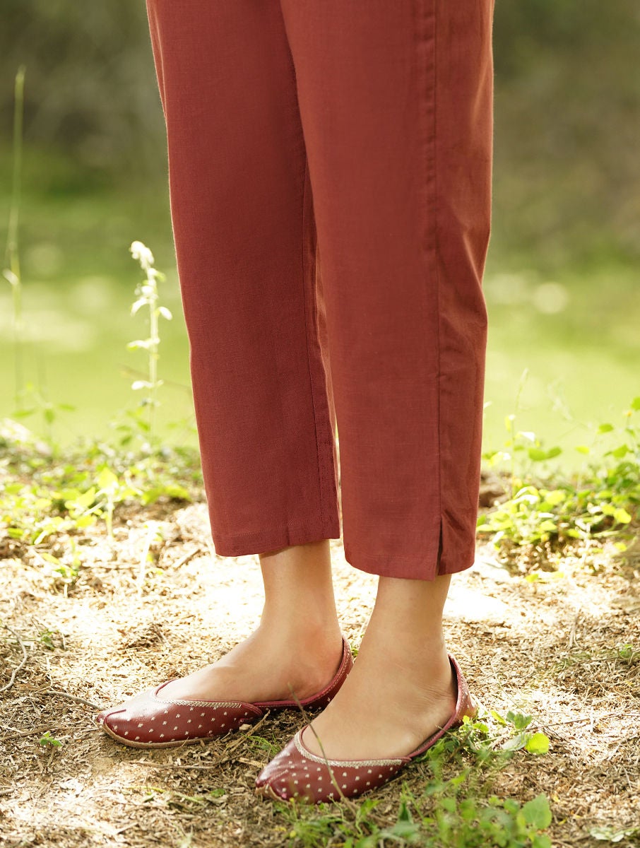 Women Maroon Red Cotton Solid Ankle Length Regular Fit Pant