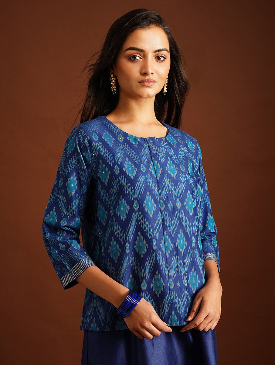 Women Blue Cotton Silk Ikat Round Neck Regular Fit Jacket