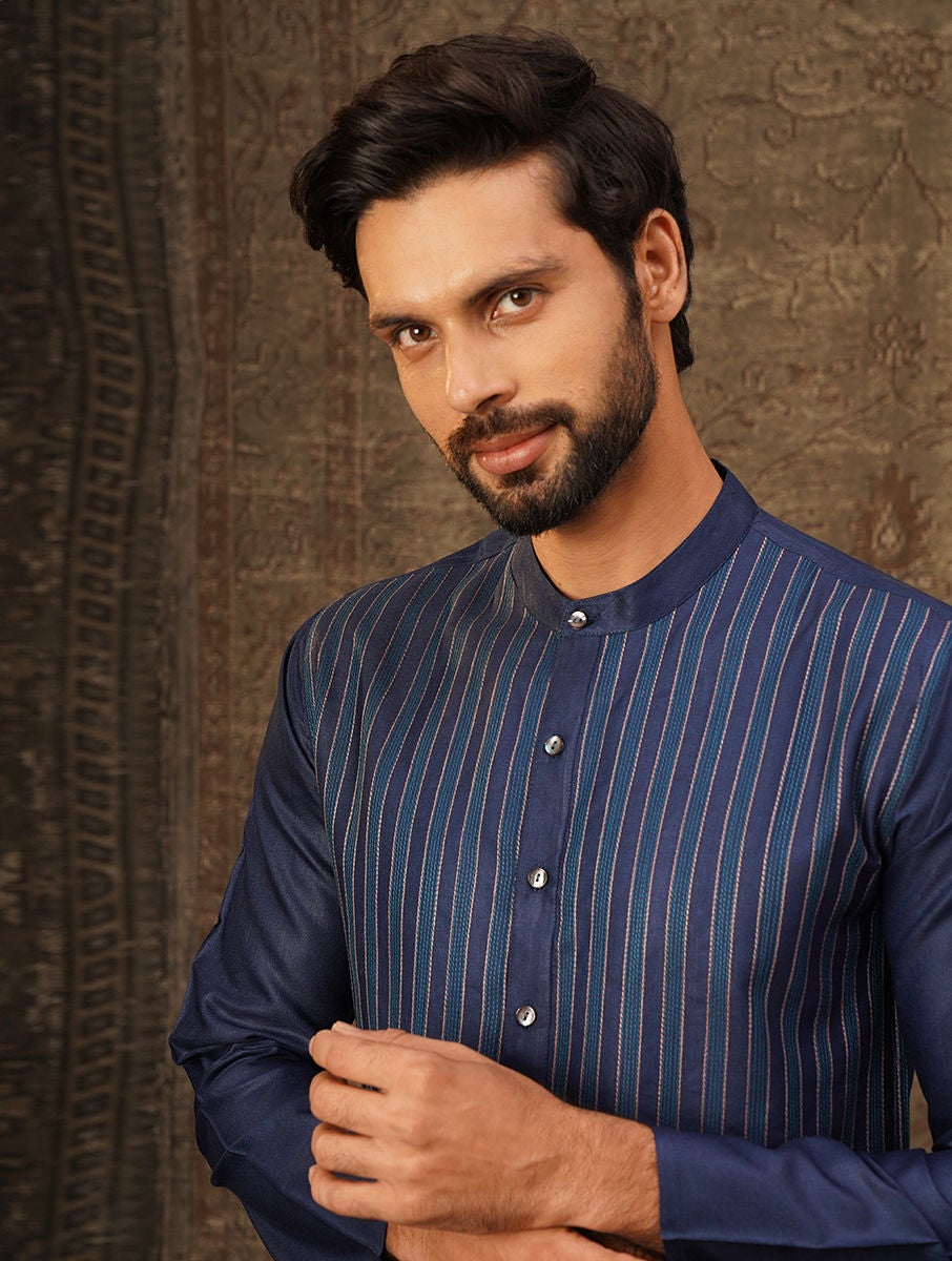 Men Indigo Blue Viscose Mandarin Collar Regular Fit Kurta - 40