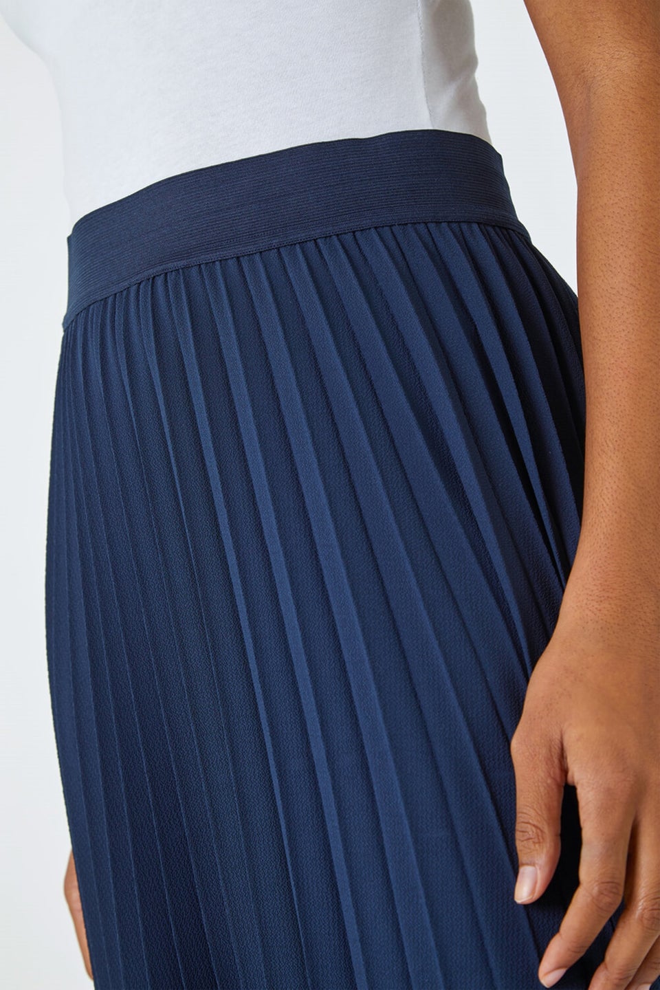 Pleated maxi skirt navy outlet