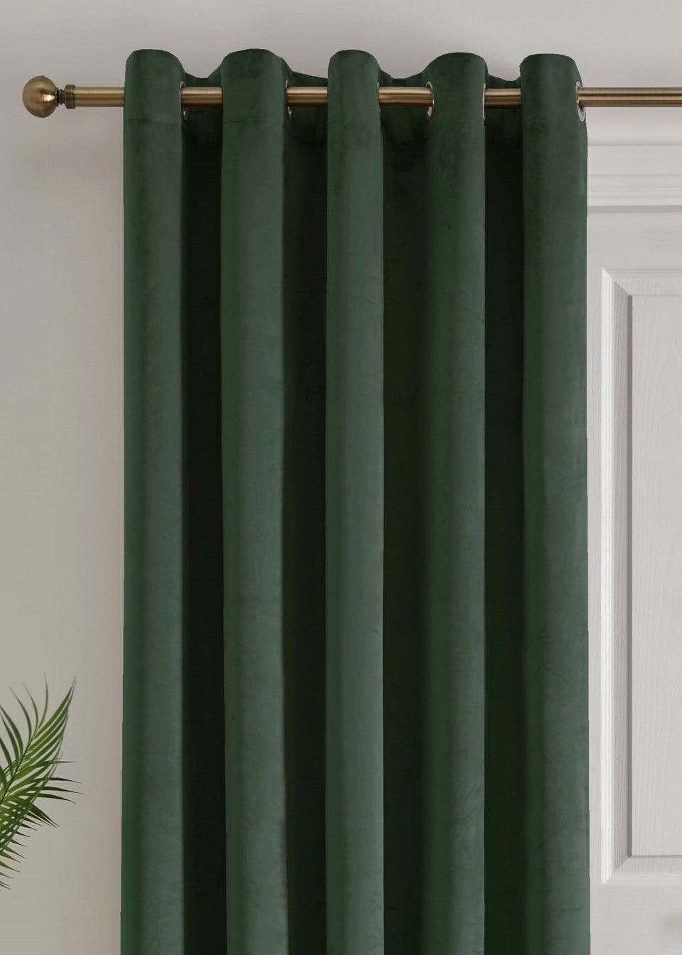 Laurence Llewelyn-Bowen Montrose Velvet Blackout Green Eyelet Single Panel Door Curtain