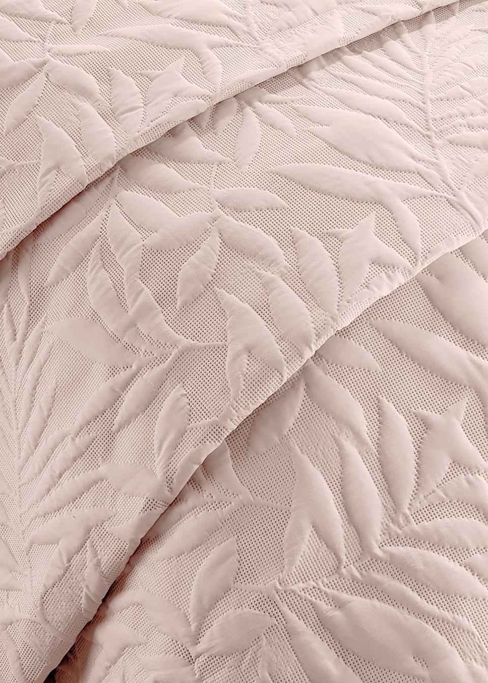 Serene Luana Soft Touch Bedspread