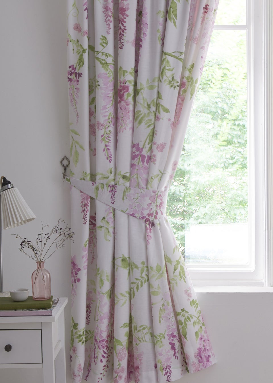 Dreams & Drapes Wisteria Pink Pencil Pleat Curtains With Tie-Backs