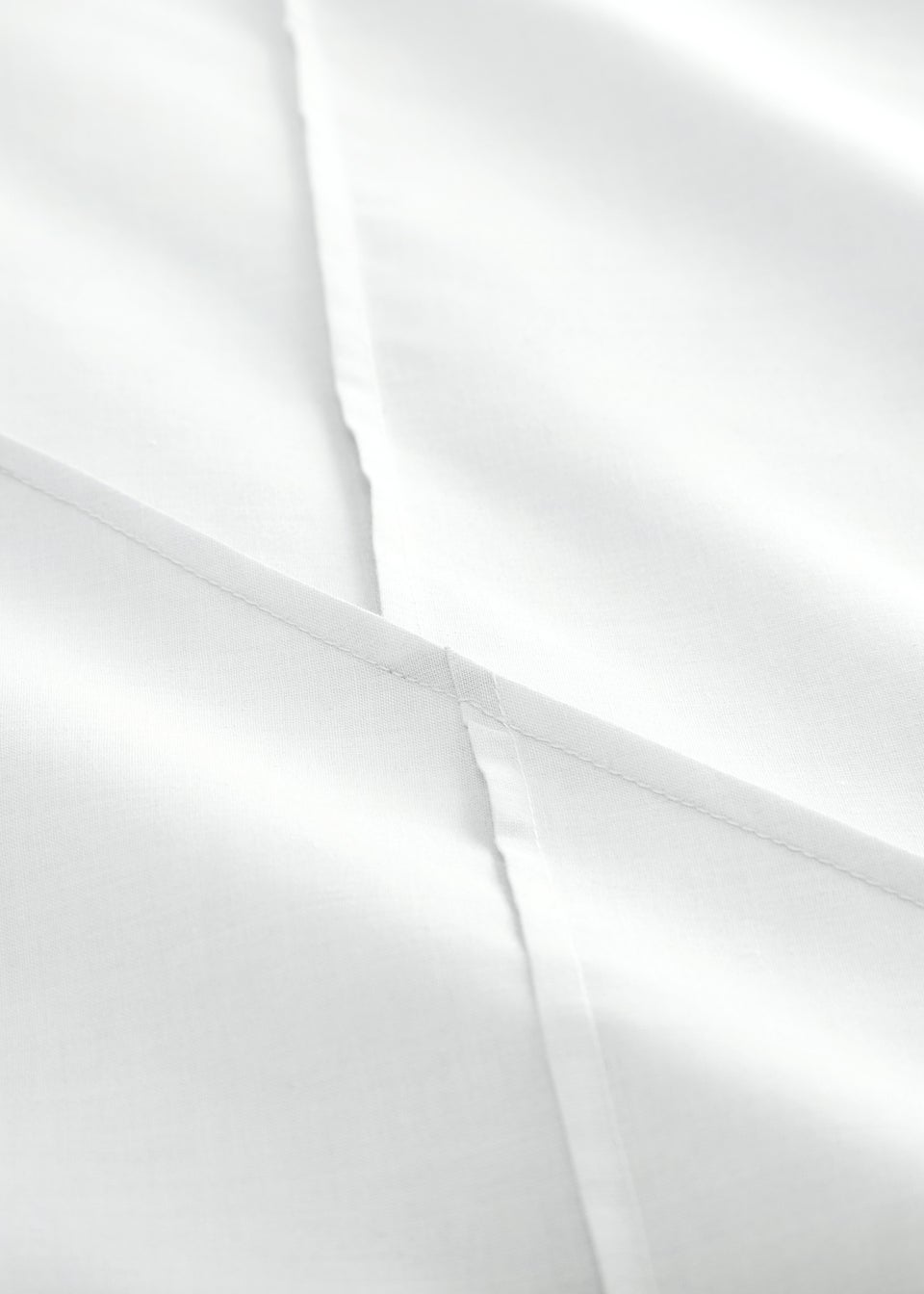 Serene Dart White Duvet Cover Set