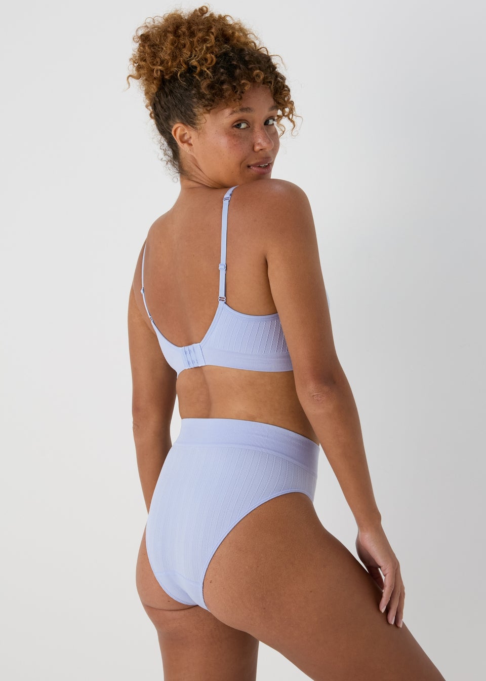 3 Pack Multicoloured Seamless High Leg Knickers