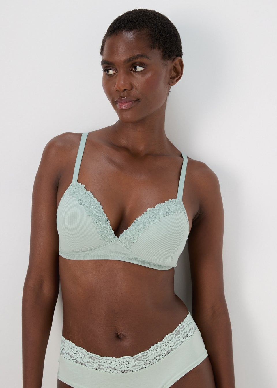 2 Pack Green White Ribbed Bralette Matalan