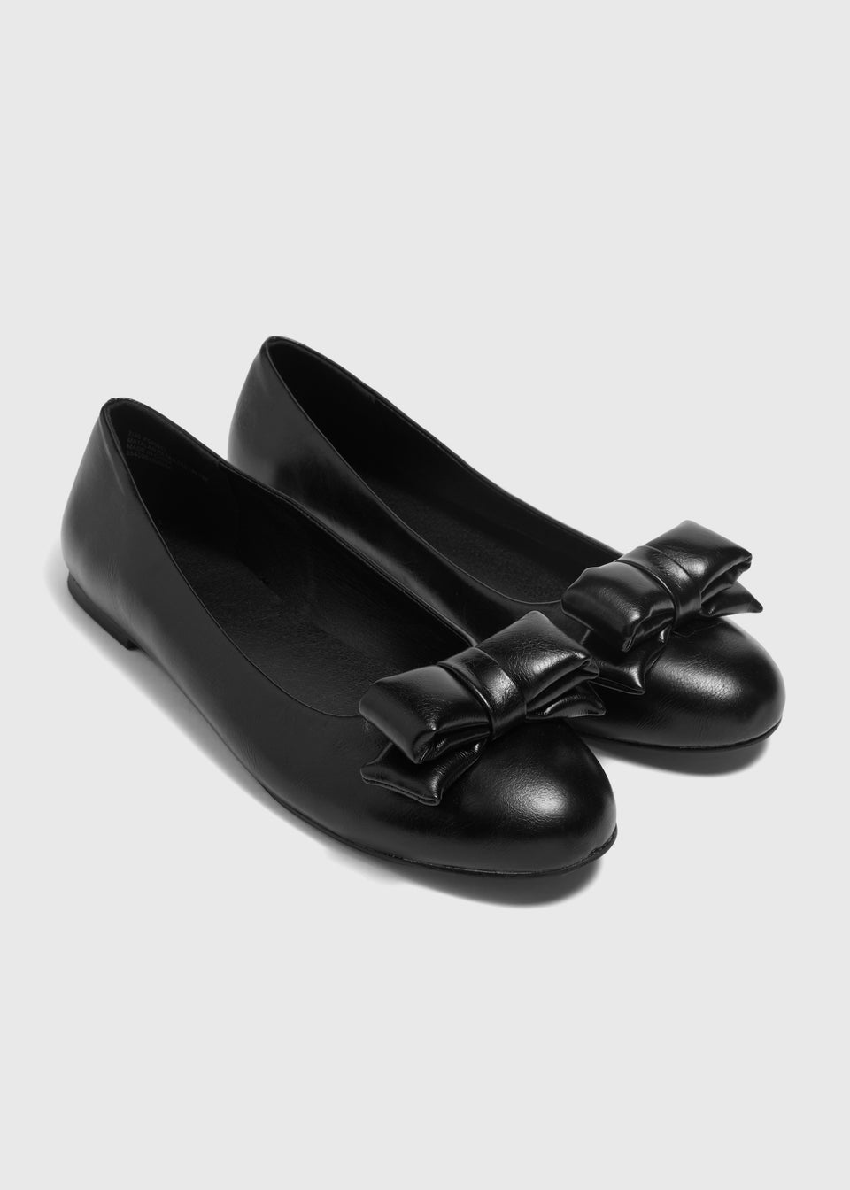 Comfy black flats top