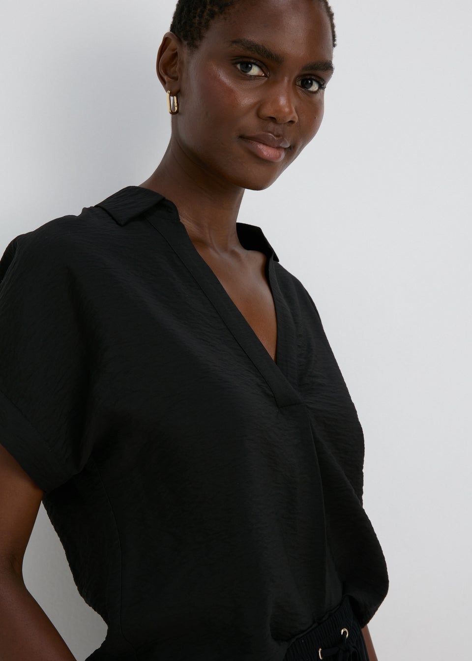 Et Vous Black Airflow Top