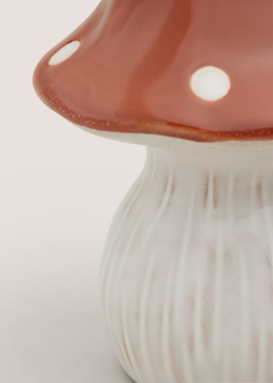 Brown Mushroom Ornament (9cmx9cmx12cm)
