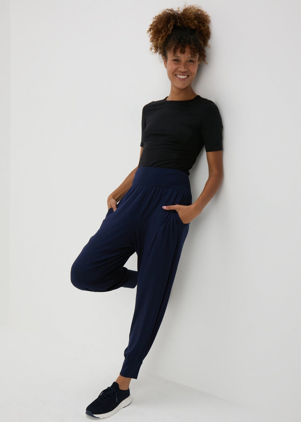 Souluxe Navy Hareem Trousers