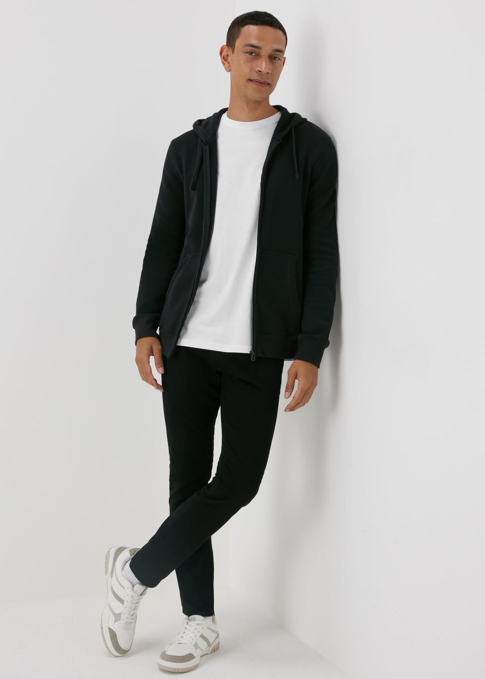 Black Skinny Jeans