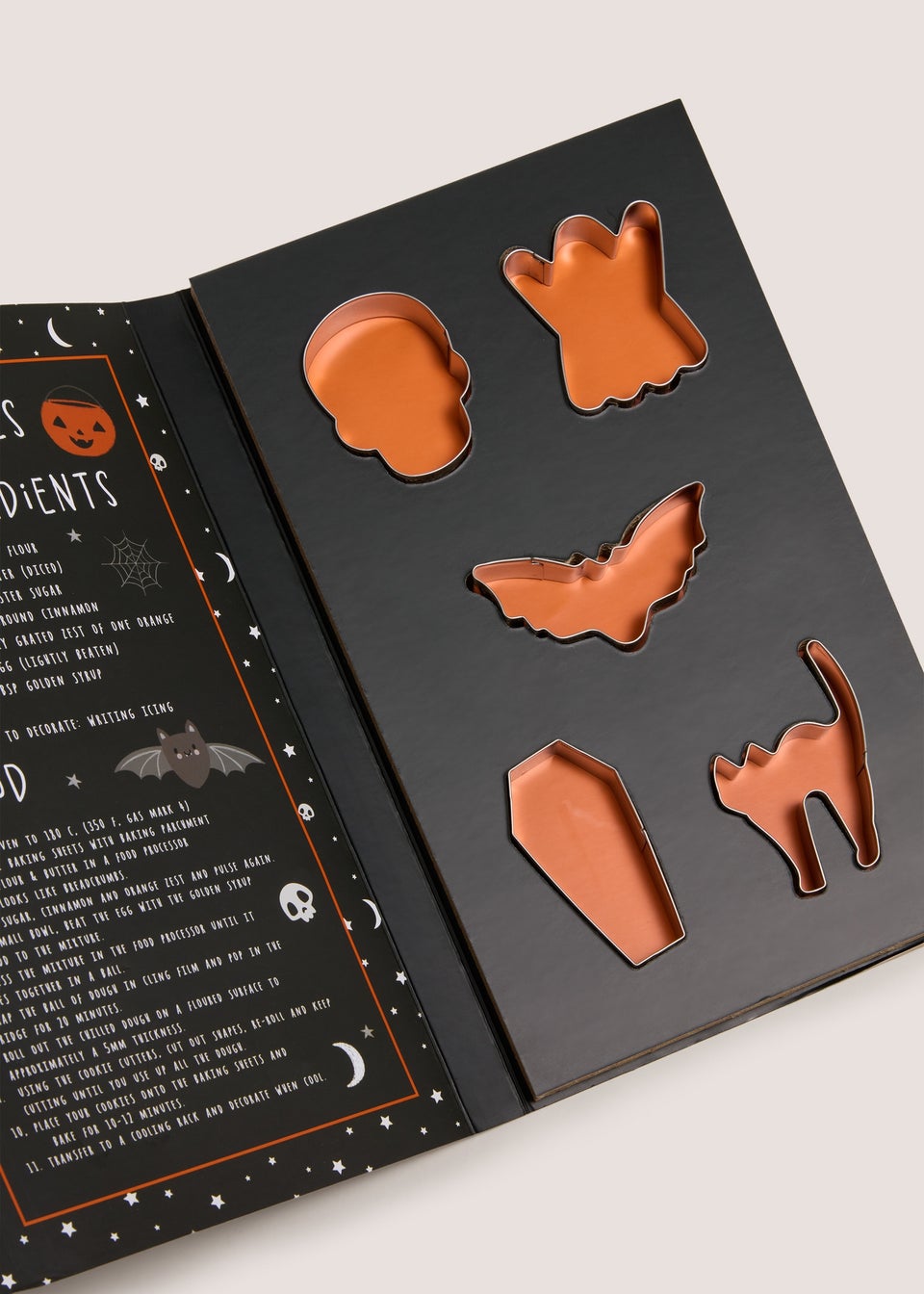 Halloween Cookie Cutter Set (30.8cmx19cmx2.3cm)