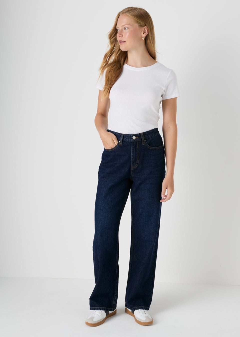 Dark Wash Straight Denim Jeans