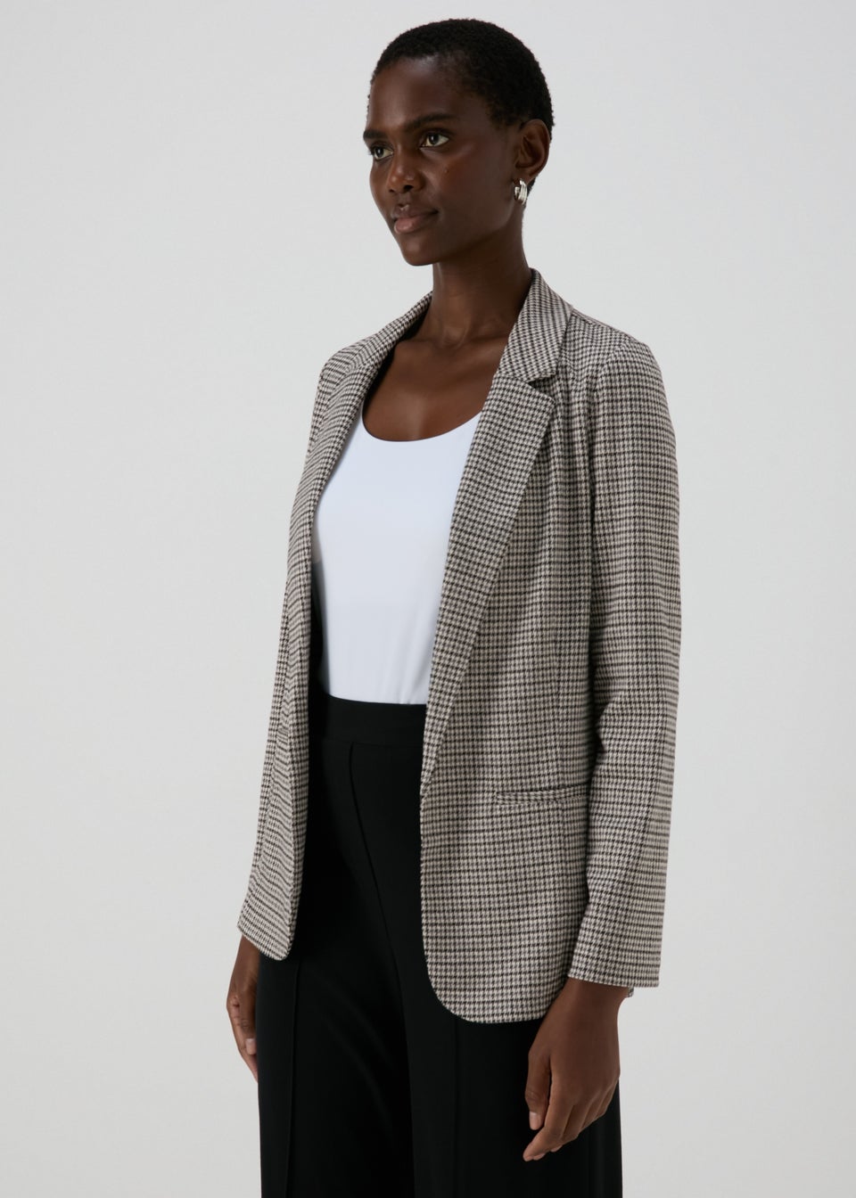 Checkered blazer black and white best sale