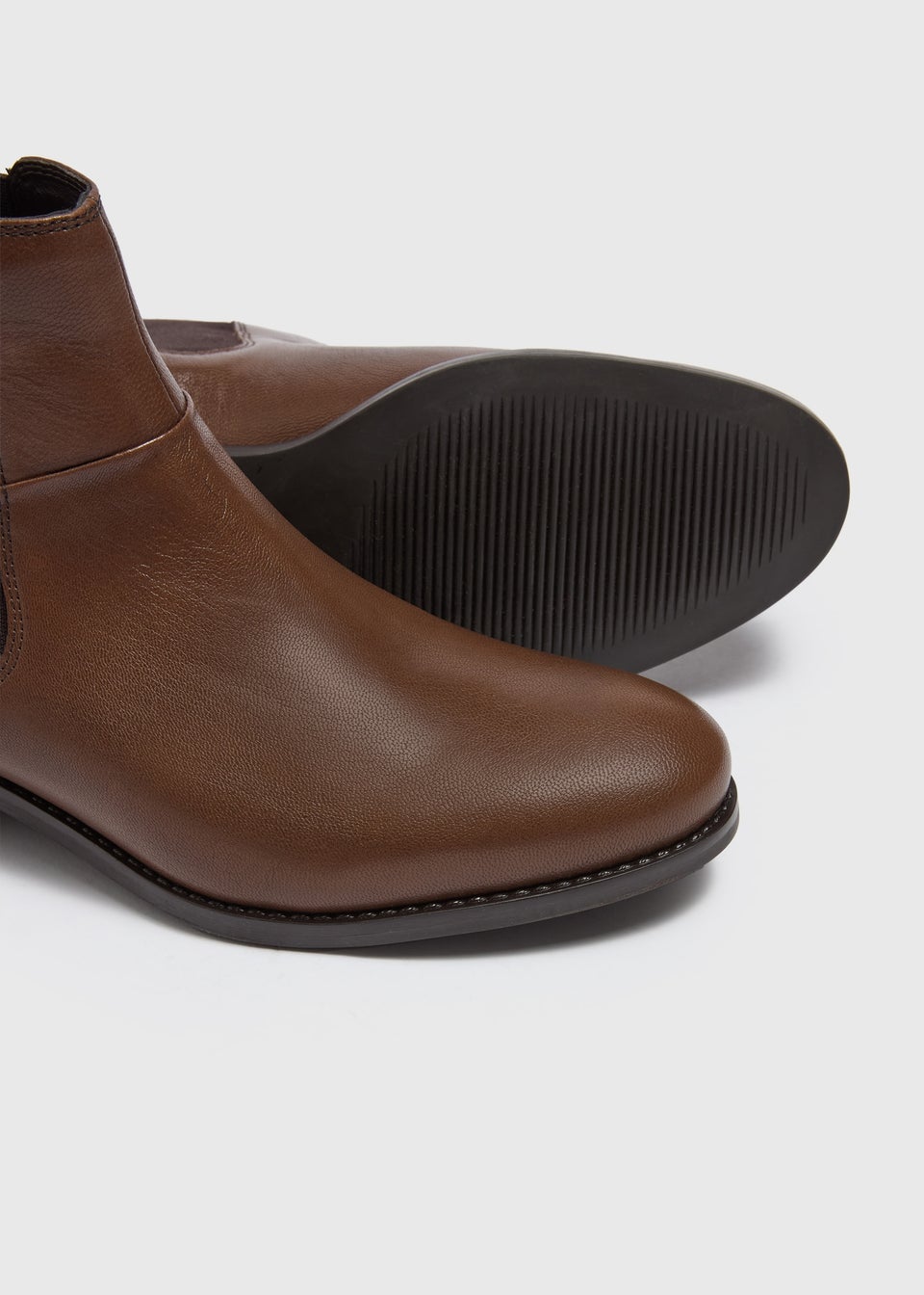 Brown Leather Flat Chelsea Boots