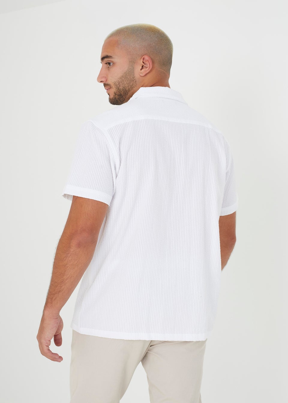 Brave Soul White Luca Short Sleeve Fine Stripe Revere Collar Shirt