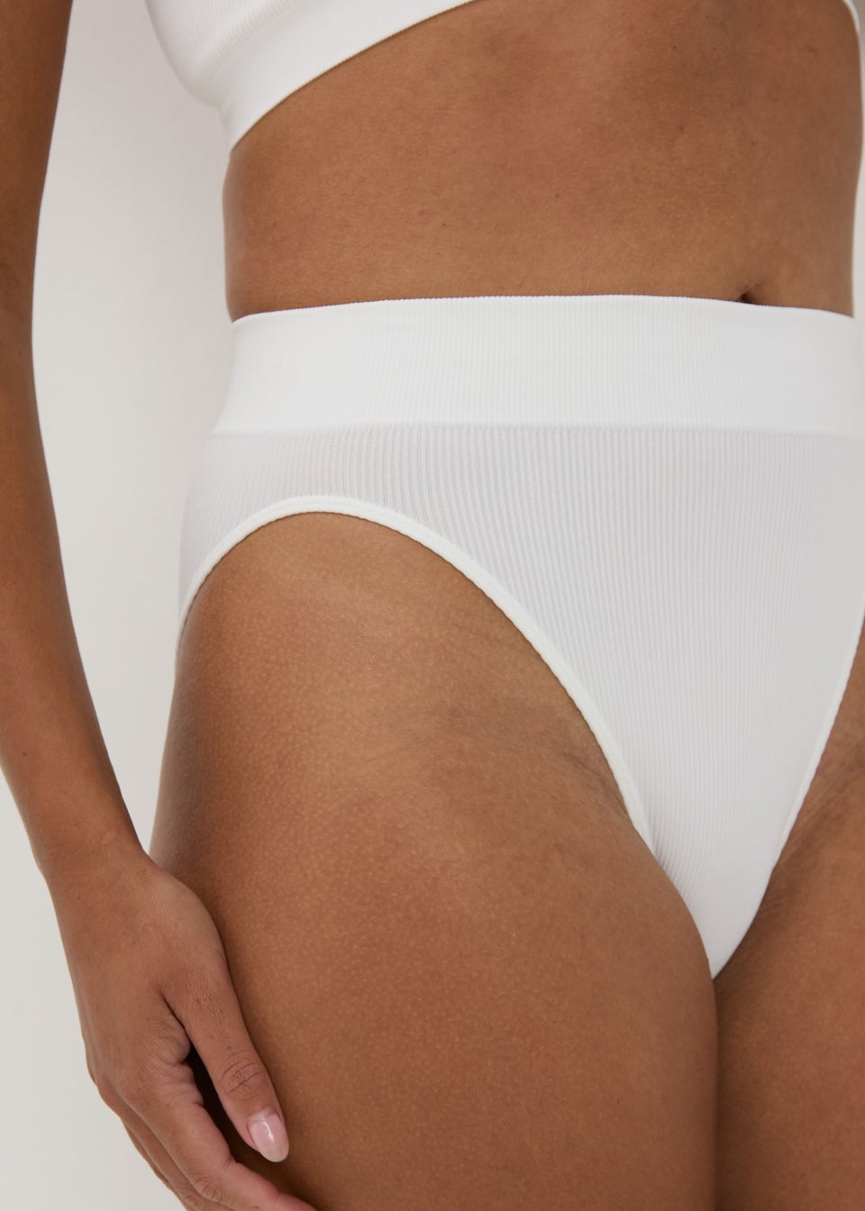 3 Pack Seamless High Leg Knickers