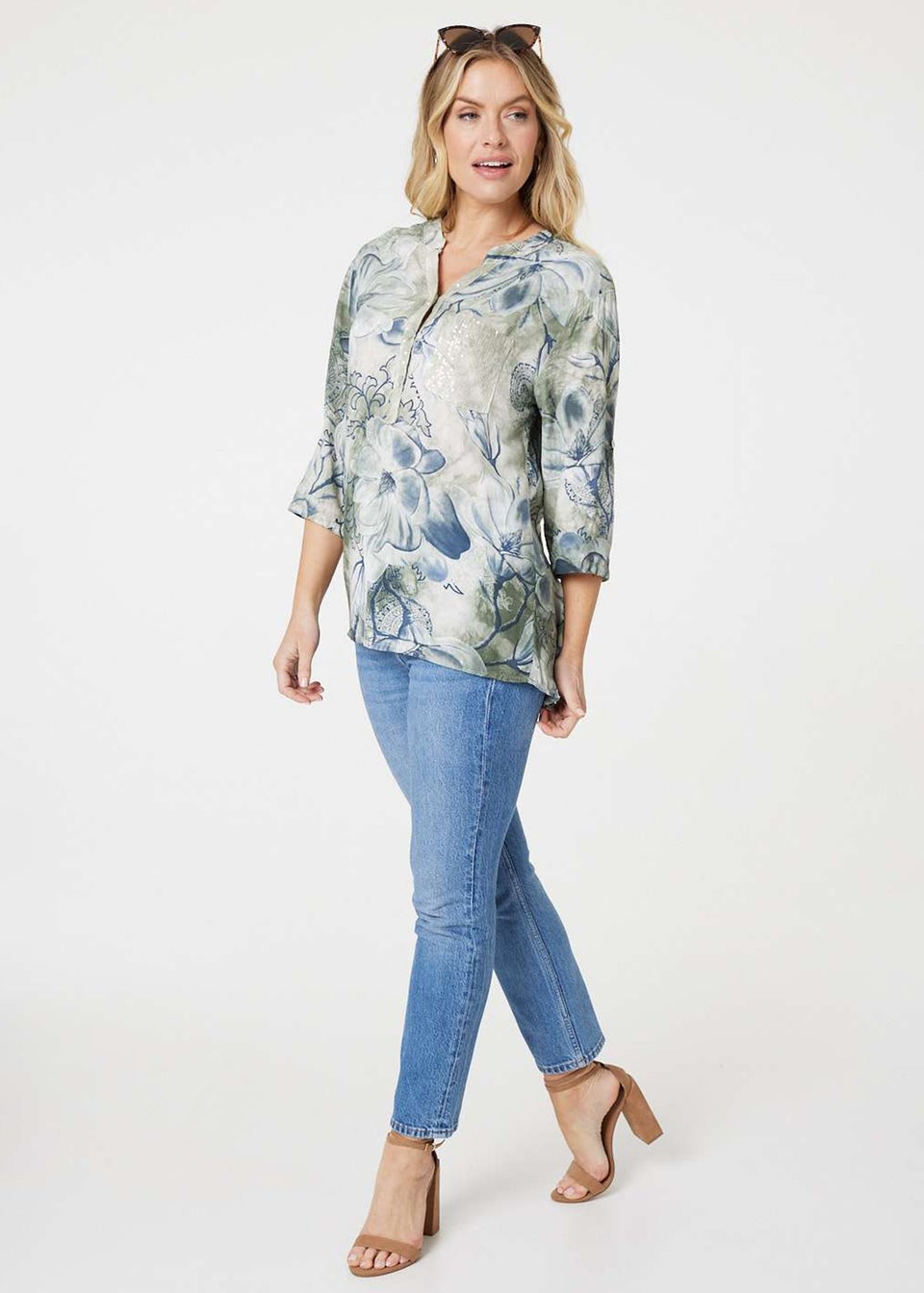 Izabel London Sage Floral Button Detail Blouse