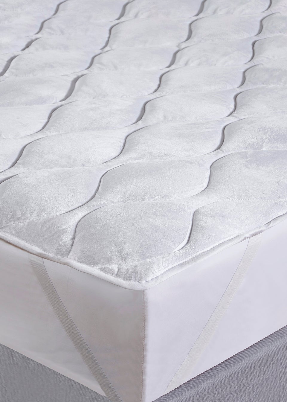 BHS Hotel Collection Plush Mattress Topper King Size