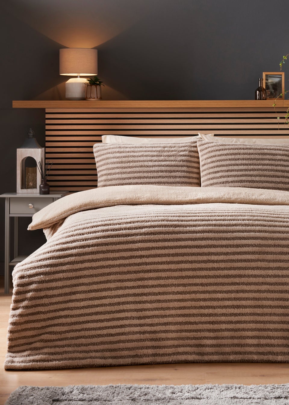 Brown Stripe Ribbed Duvet Set