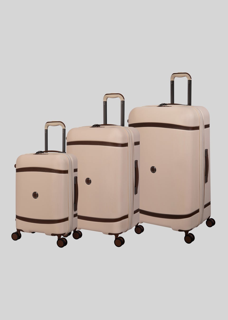 IT Luggage Cream Trunk Suitcase
