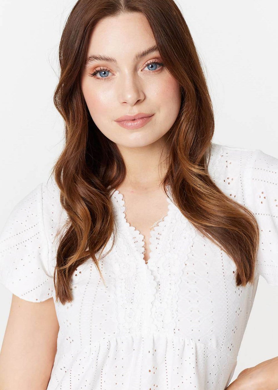 Izabel London White Broderie Anglaise Lace Trim Blouse