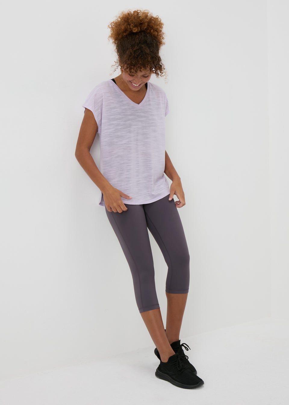 Souluxe Charcoal Capri Sports Leggings