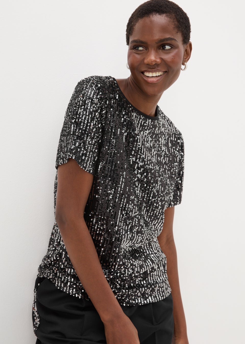 Black and gold sparkly top deals