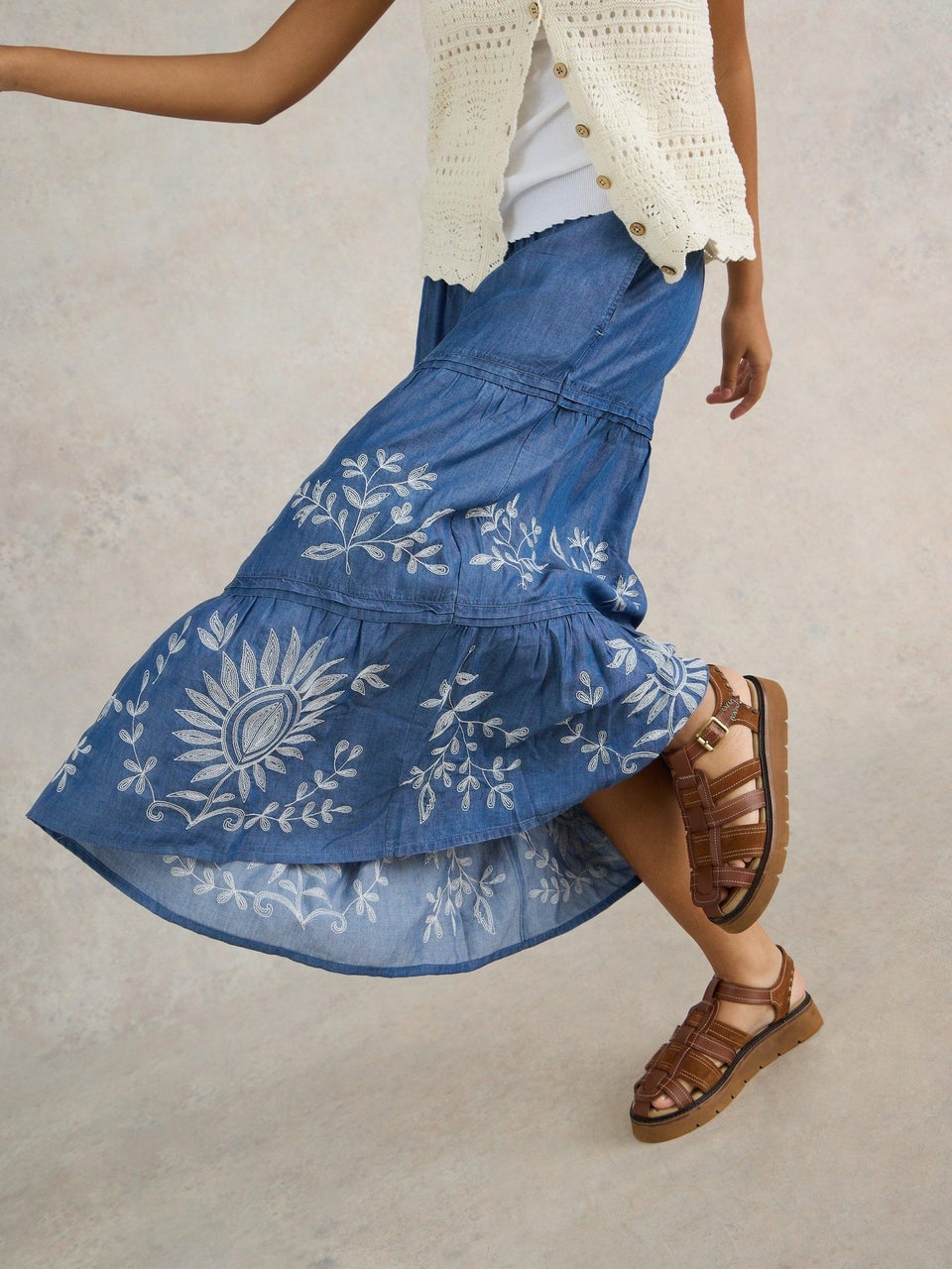 Isla Bestickter Denimrock