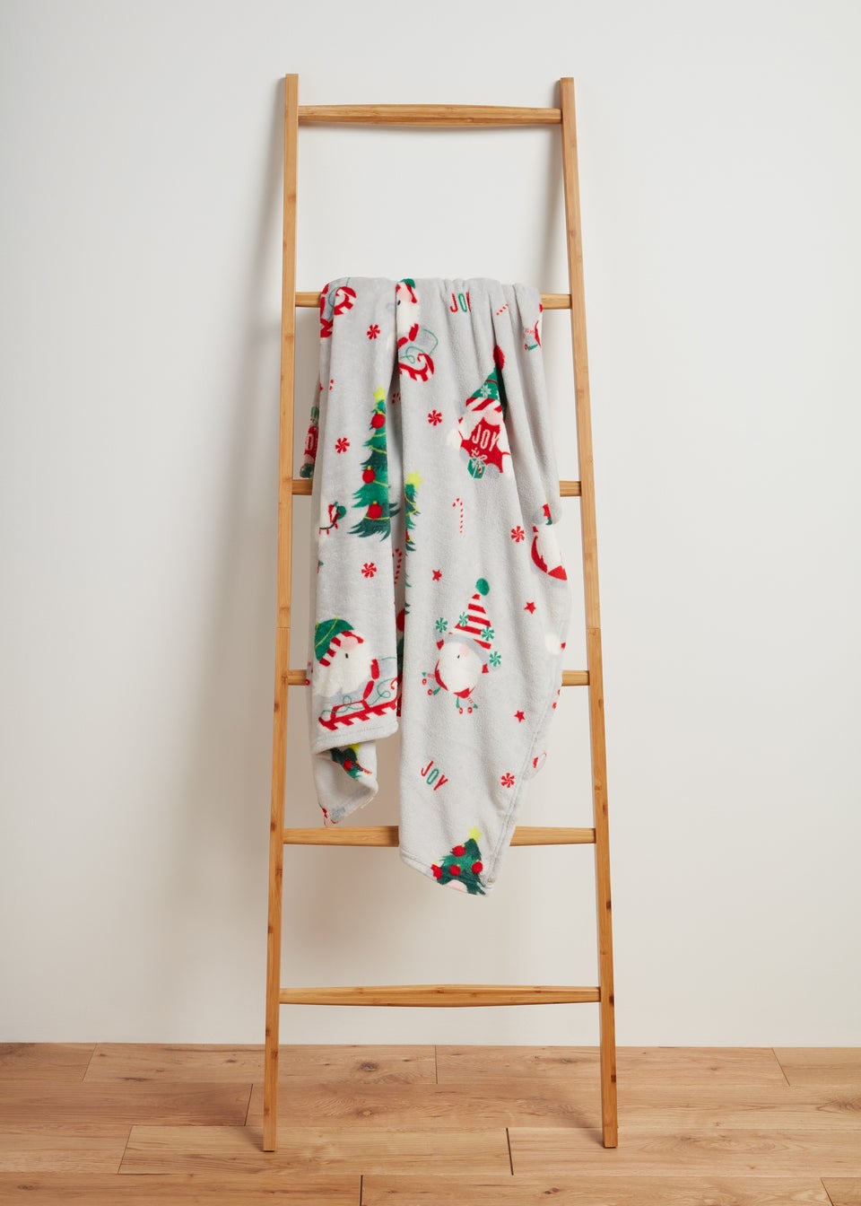 Christmas throws matalan deals