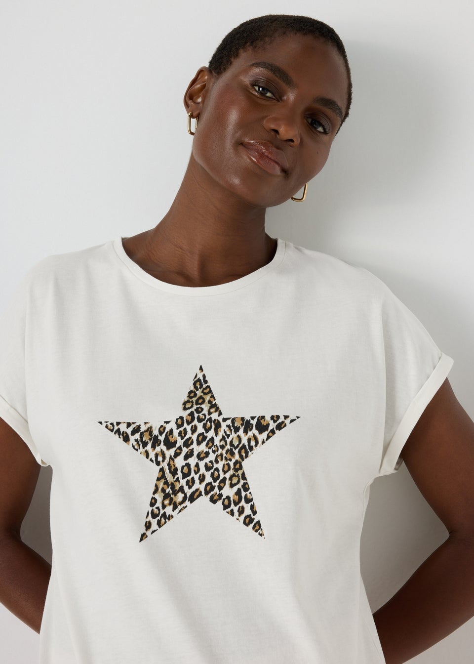 Cream Leopard Star T-Shirt