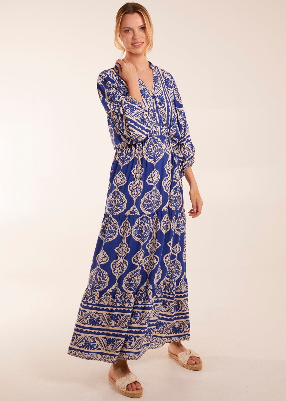 Blue Vanilla Blue Abstract V-Neck Tiered Maxi Dress