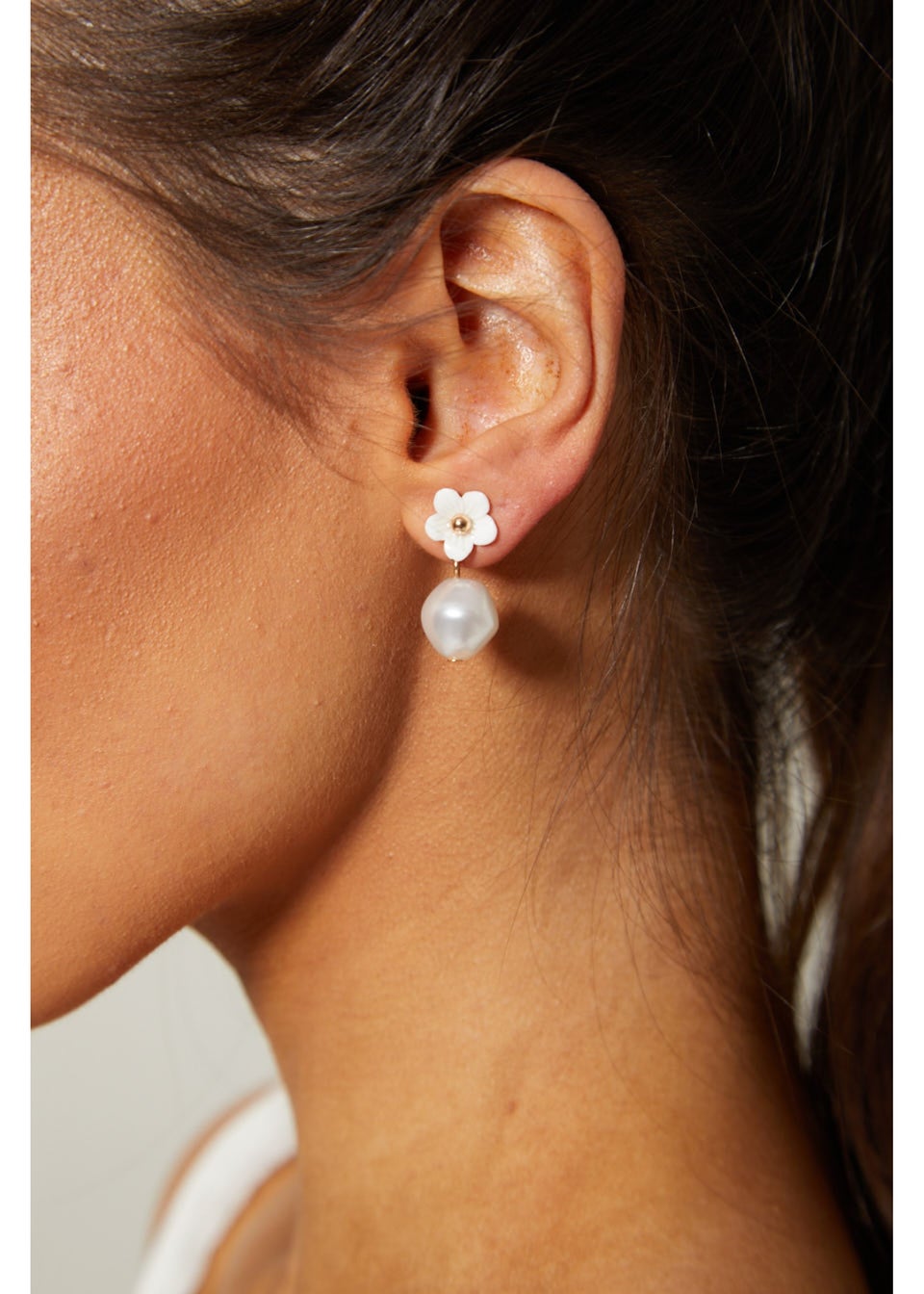 Madein Ivory Flower Drop Earrings