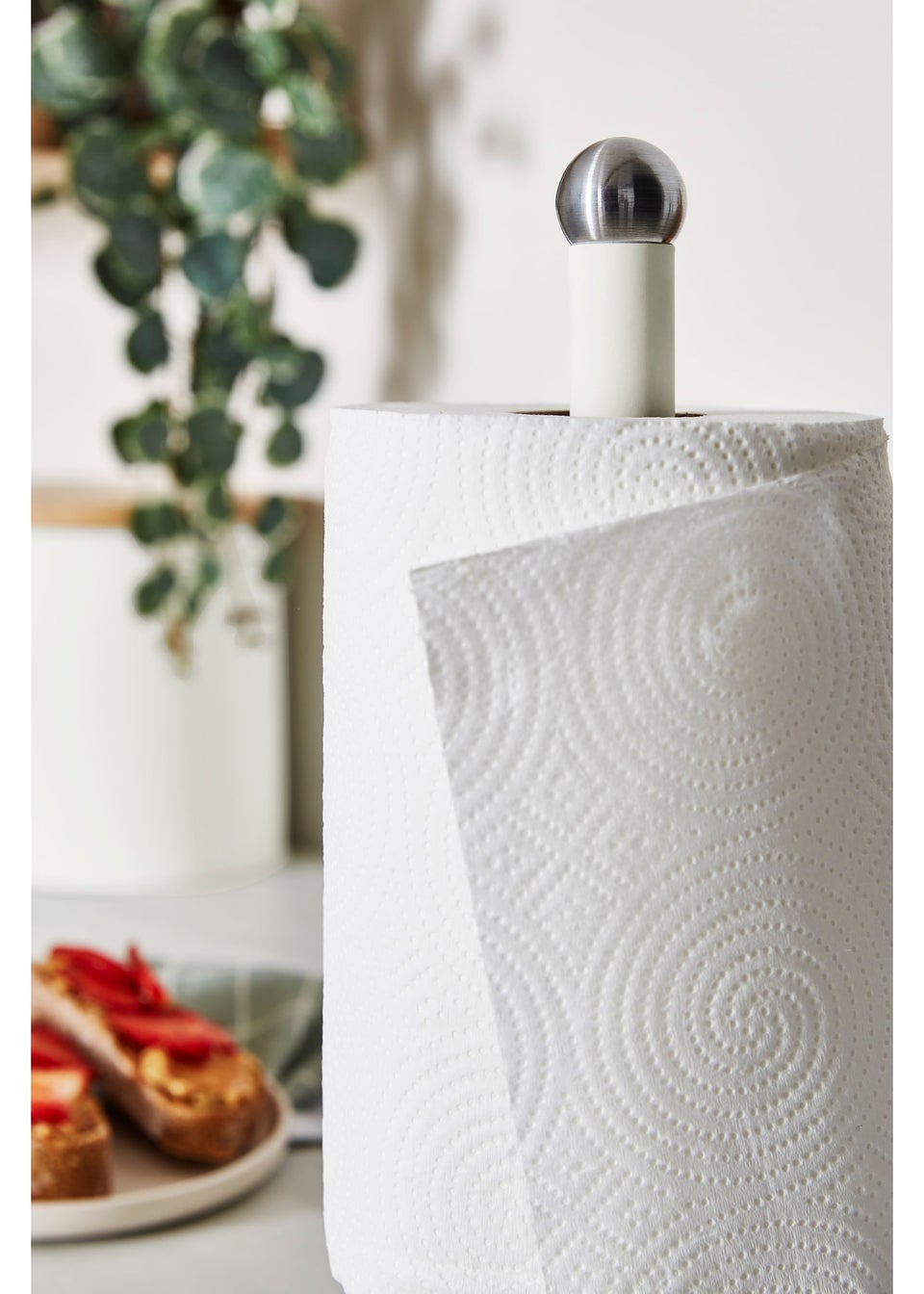 Swan Nordic White Towel Pole with Bamboo Base