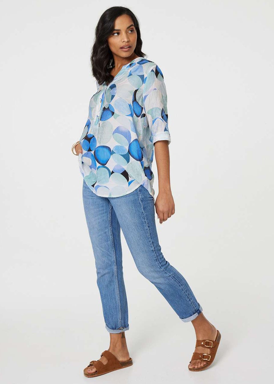 Izabel London Blue Printed 1/2 Sleeve Curve Hem Blouse