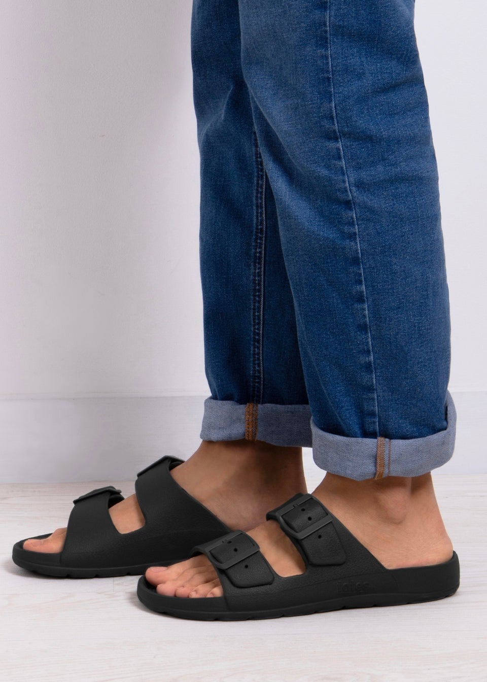 Totes Solbounce Black Adjustable Double Buckle Slider
