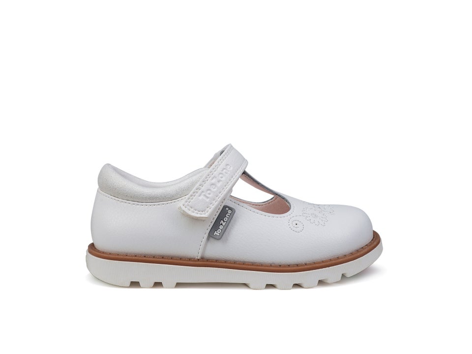 ToeZone White Ivy Summer Shoe (Younger 6- Older 12)