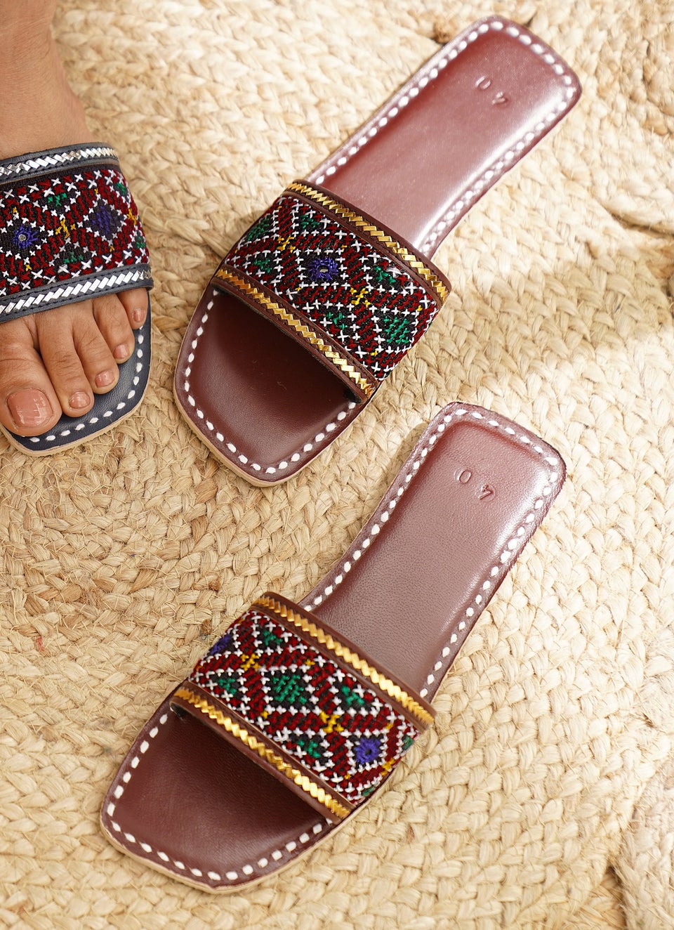 Women Brown Handcrafted Genuine Leather Jat Embroidered Flats
