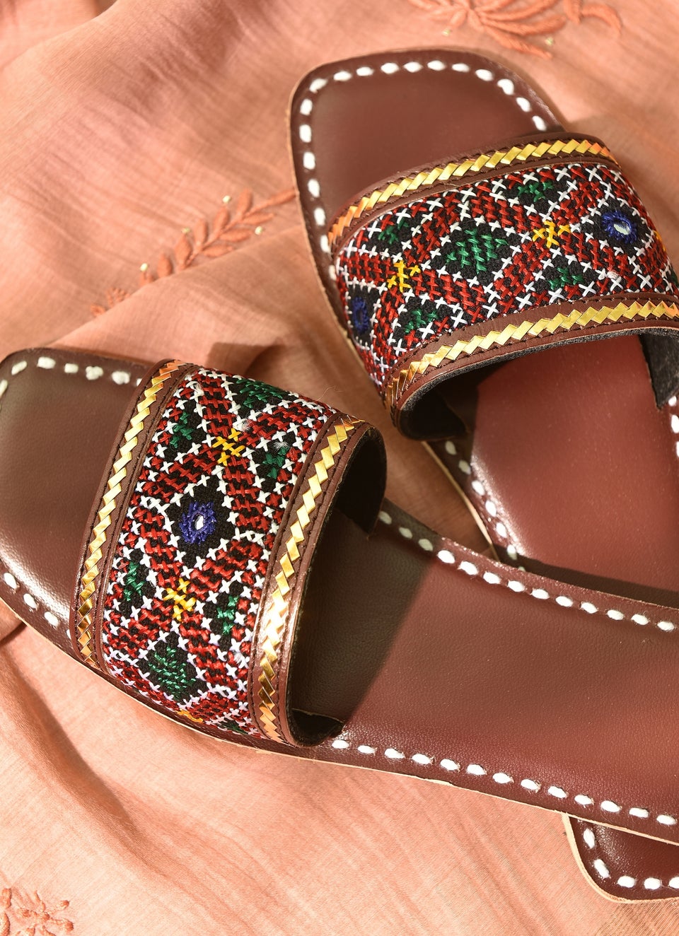 Women Brown Handcrafted Genuine Leather Jat Embroidered Flats - EU-36